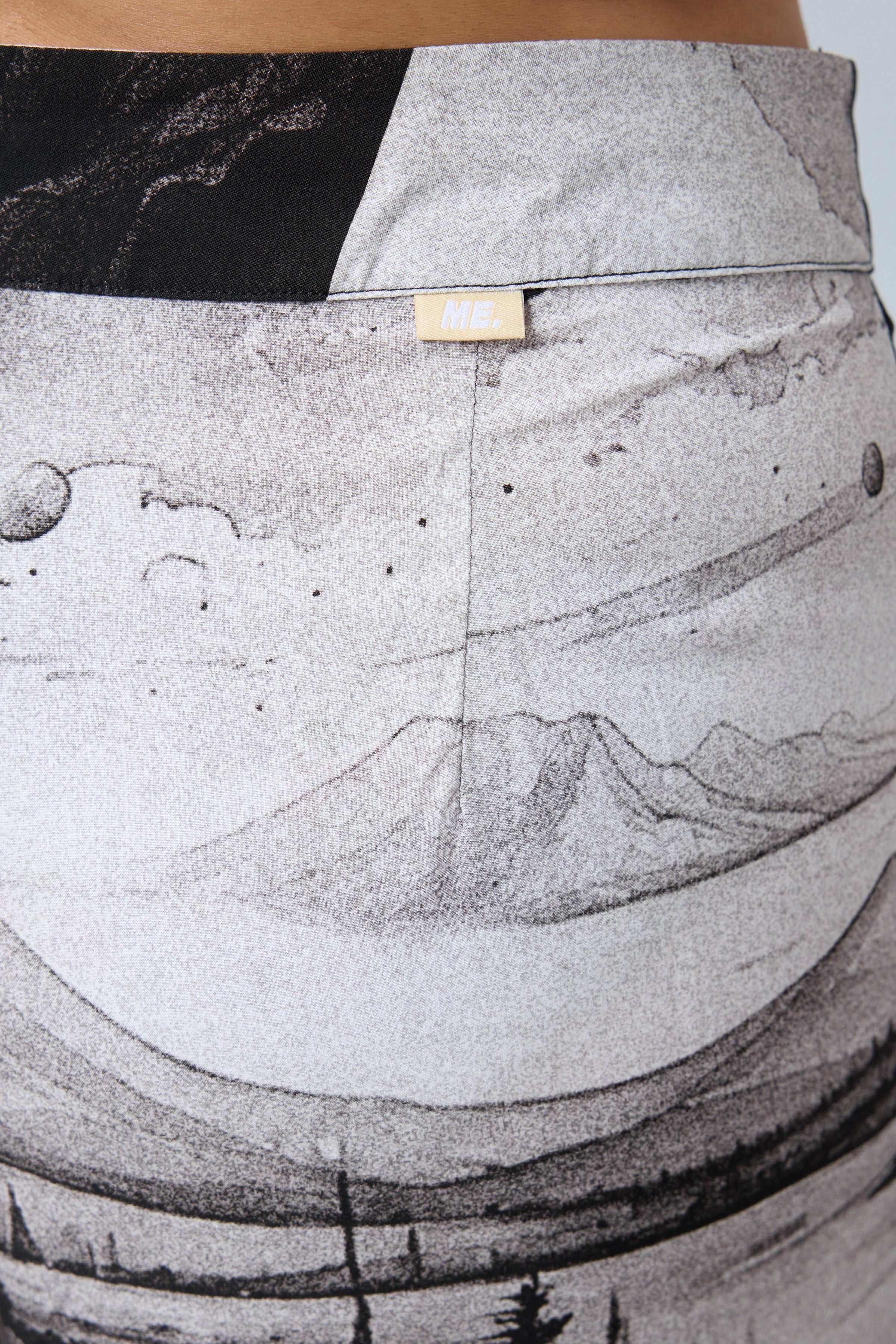 As Above So Below Lounge Pant - Image 10