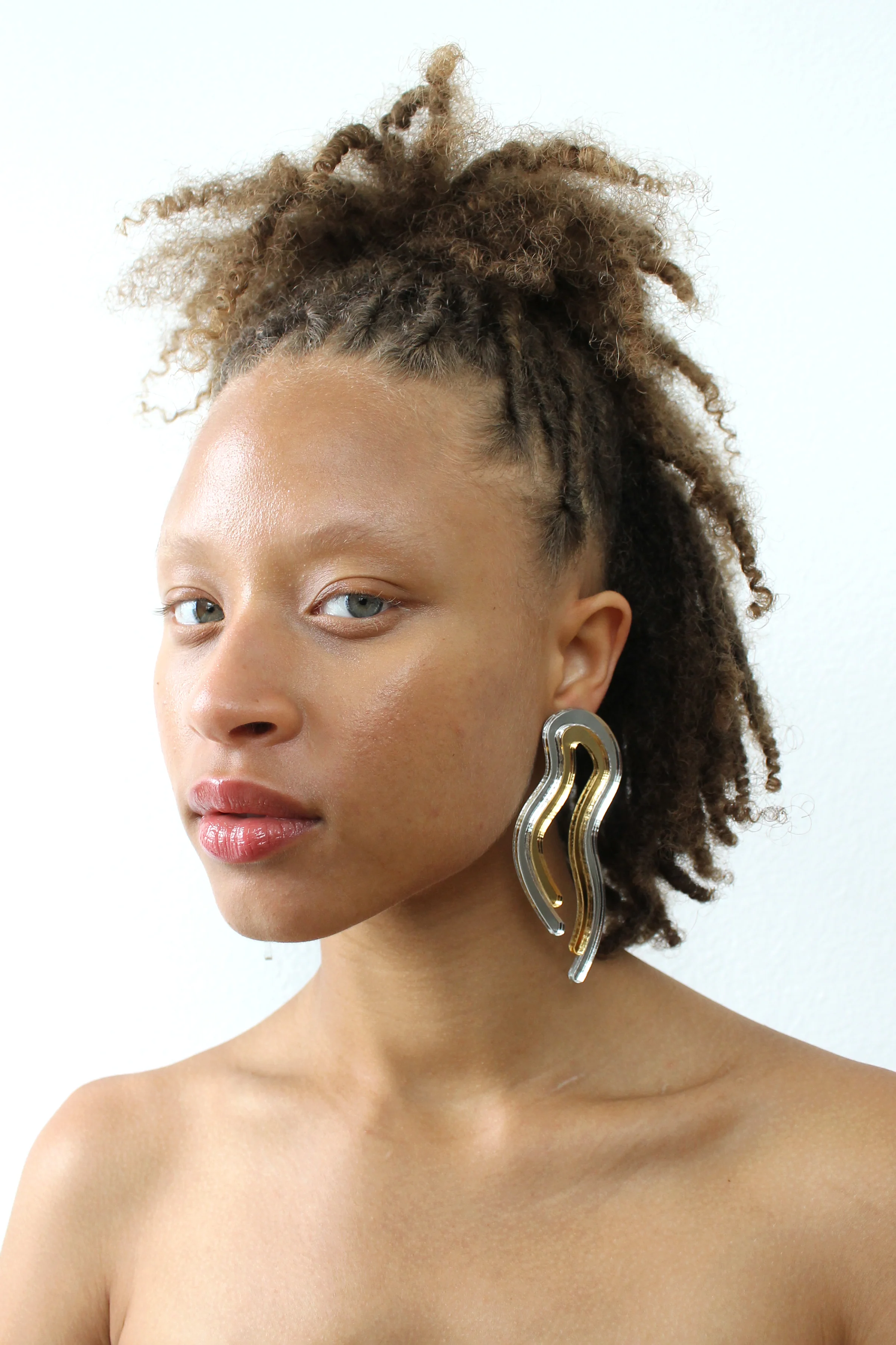 Diba Earrings - Chrome - Image 5