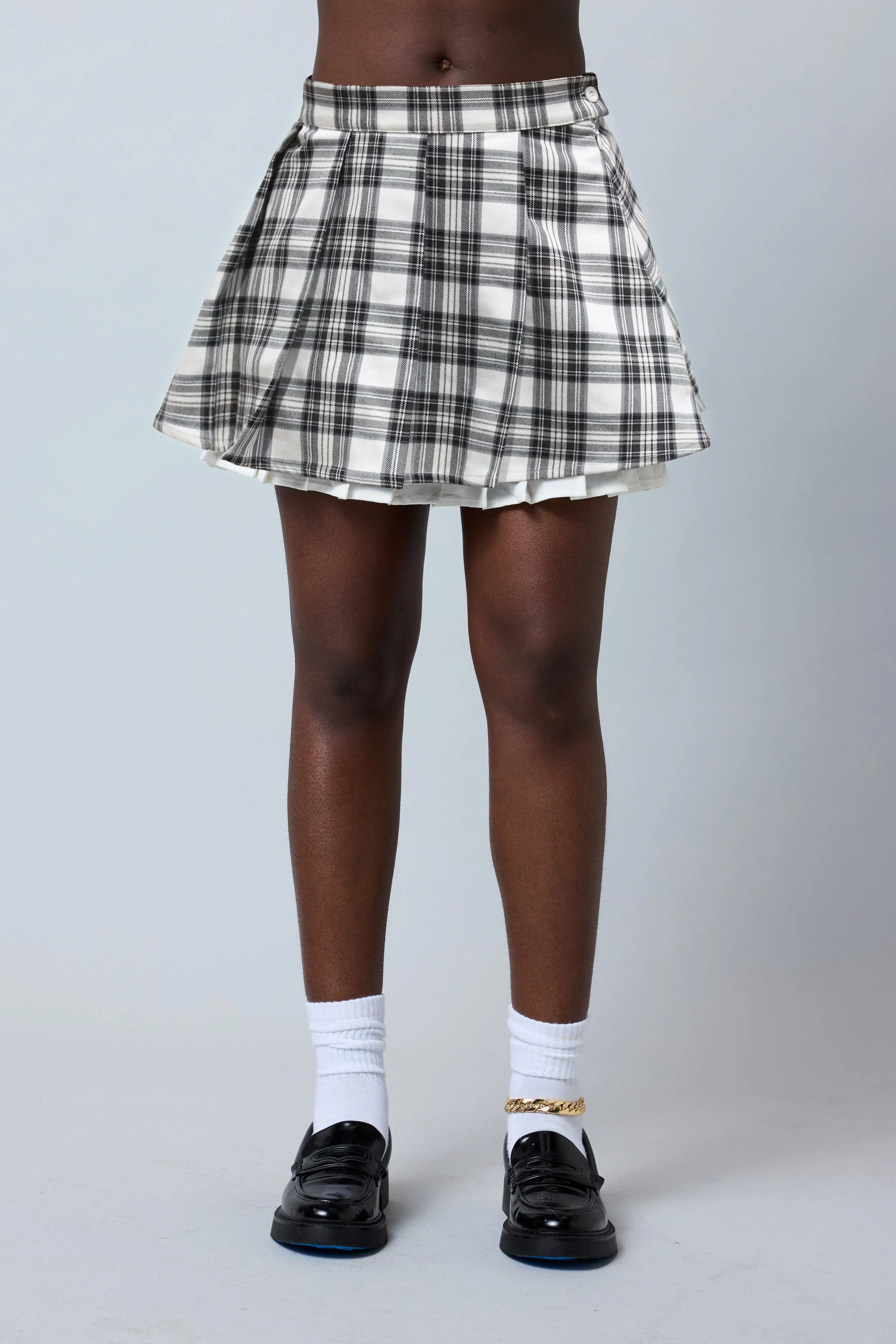 Dionne Pleated Skirt - Image 9