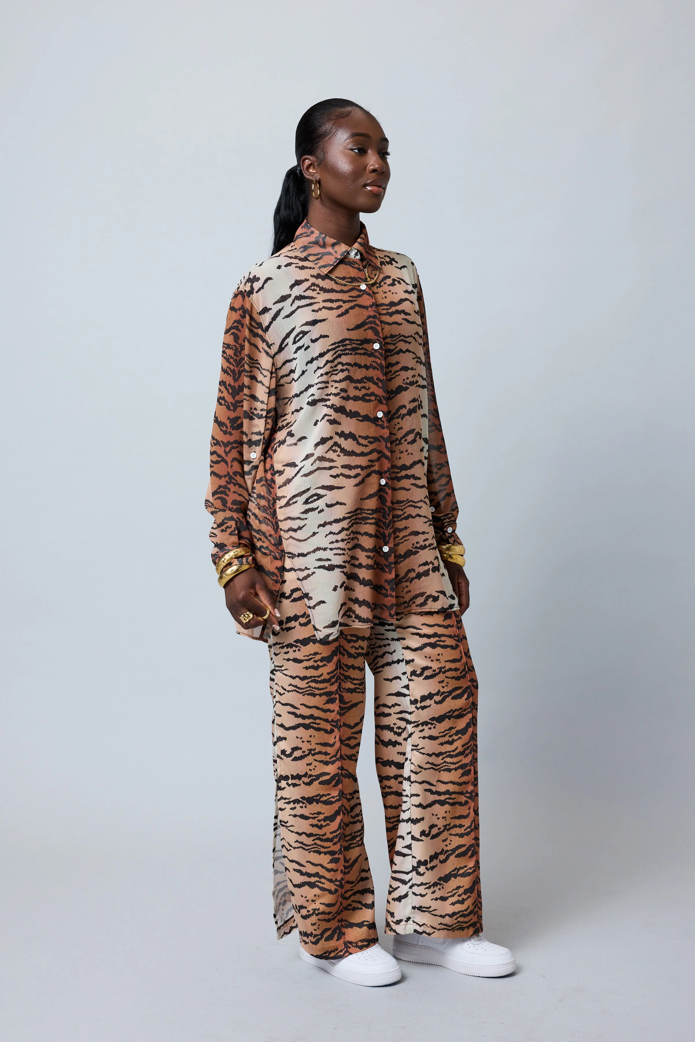 Eartha Lounge Top - Image 6