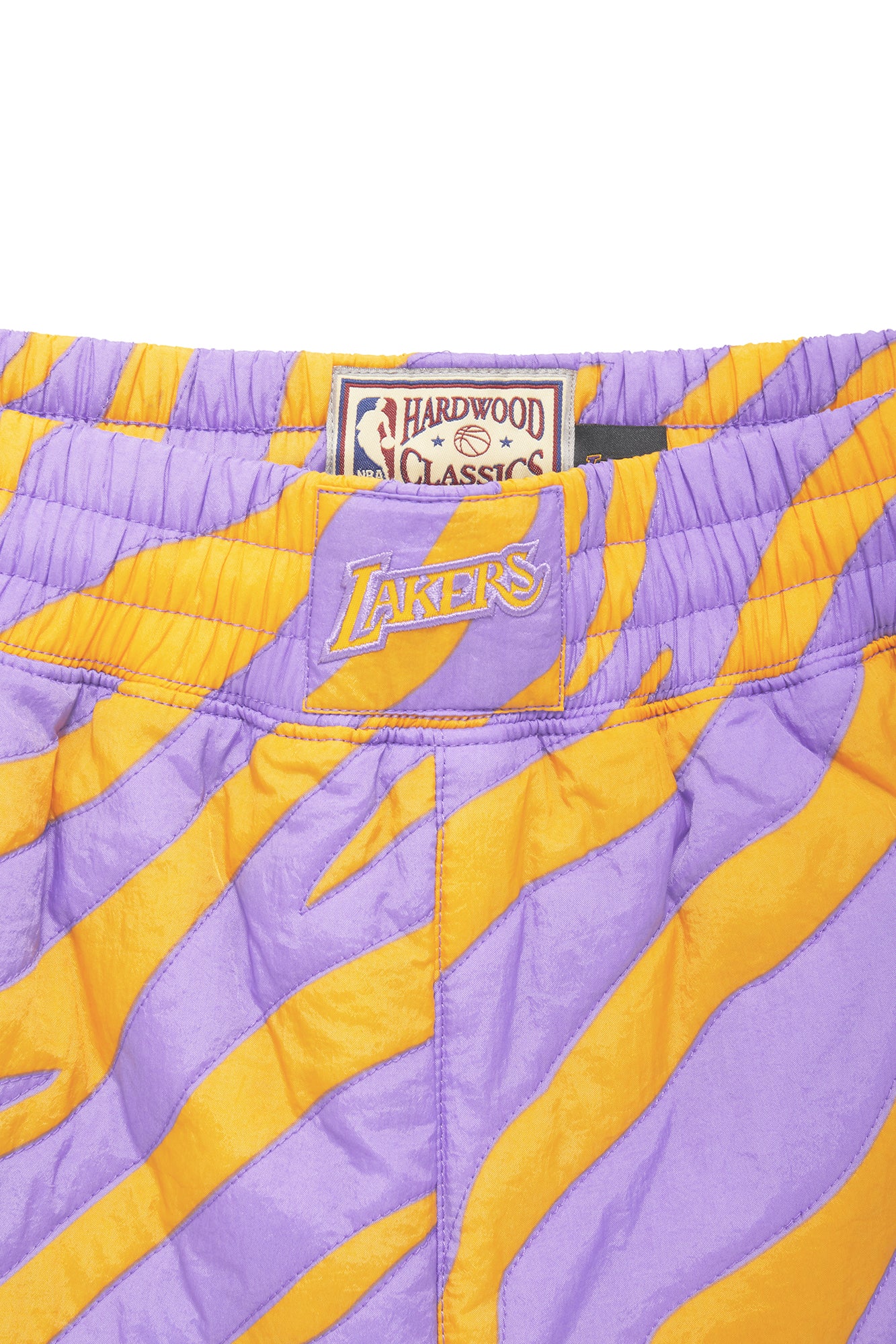 Lakers Nylon Quilted Puffer Short - Image 11
